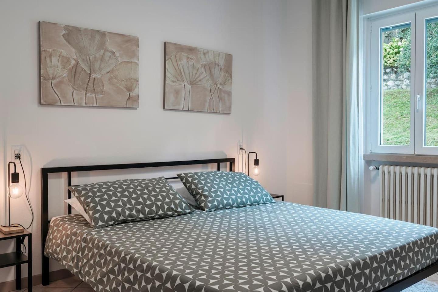 Finestra Sul Lago Malcesine Apt Riva Exterior photo